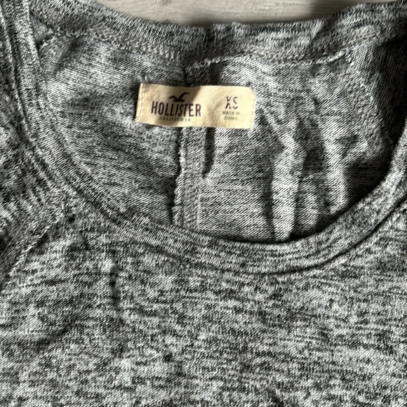 Long sleeved top from Hollister size XS - Picture 2 of 3